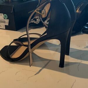 Slightly worn once. Very lovely Stuart weitzman heels